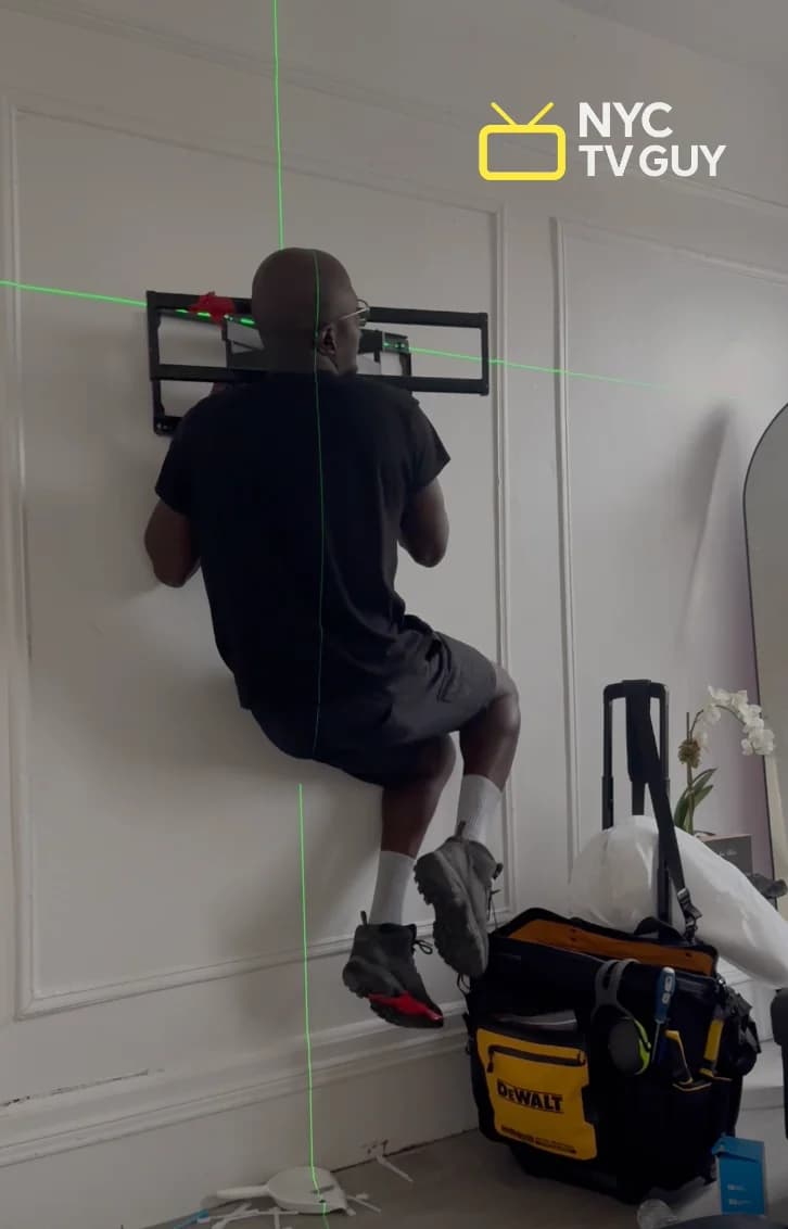 How to Hire a TV Installer in NYC (Without Getting Ripped Off)